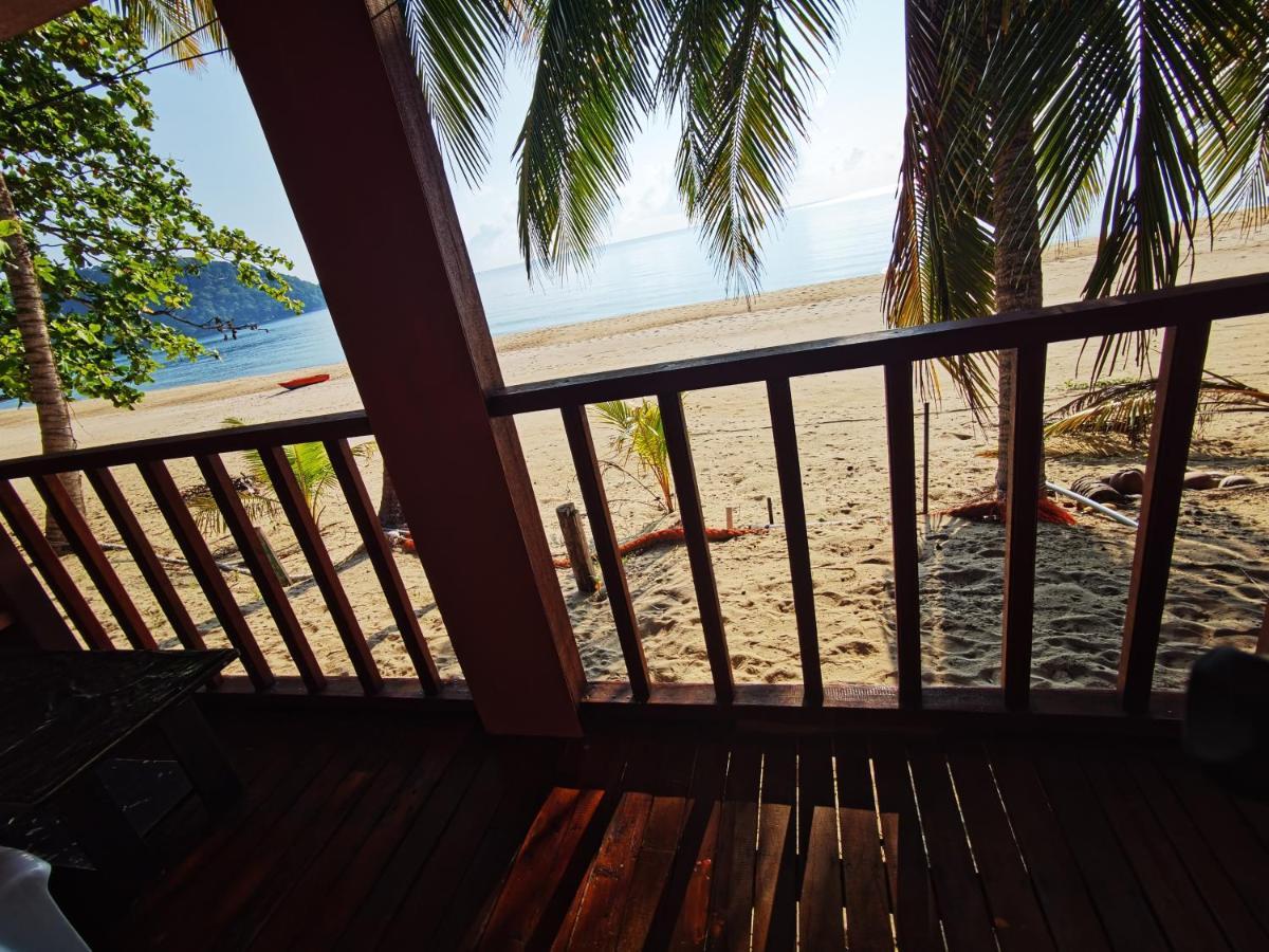 Permata Beach Chalet Kampong Juara Zewnętrze zdjęcie