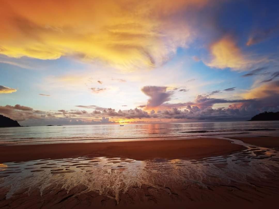 Permata Beach Chalet Kampong Juara Zewnętrze zdjęcie